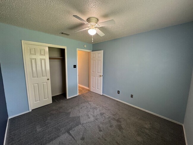 Building Photo - 3306 Levy Ln