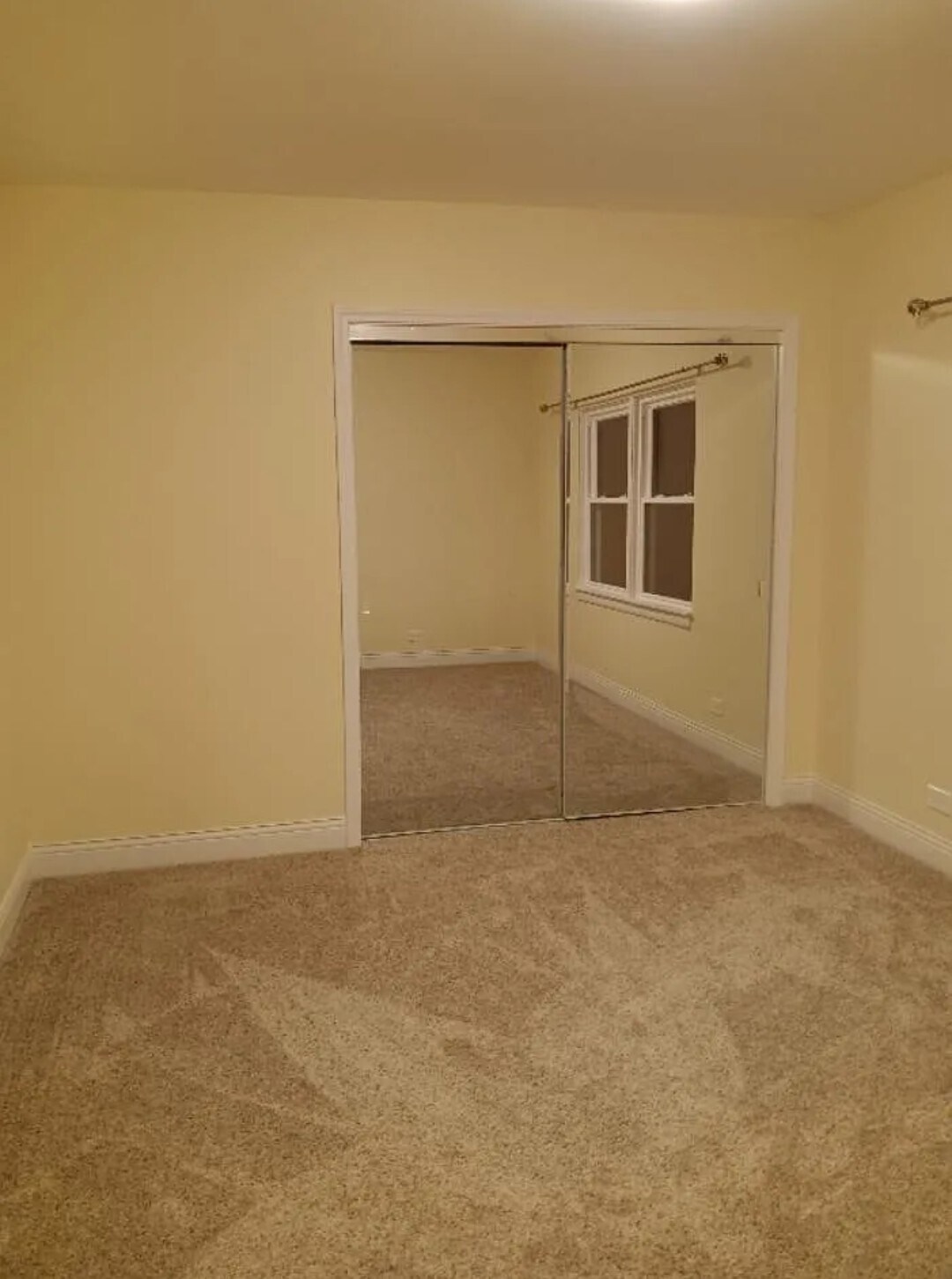 Building Photo - 484 Western Ave