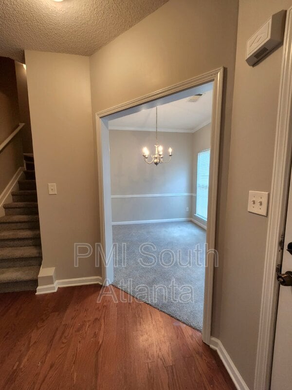 Building Photo - 176 Shenandoah Dr