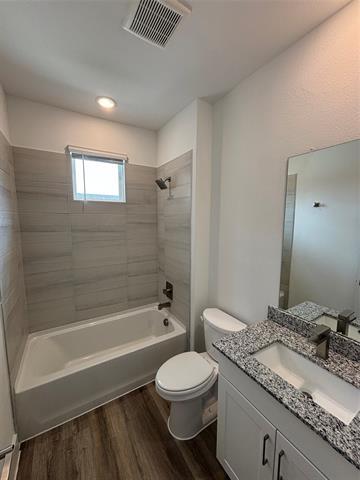 Building Photo - 1544 Creekside Dr