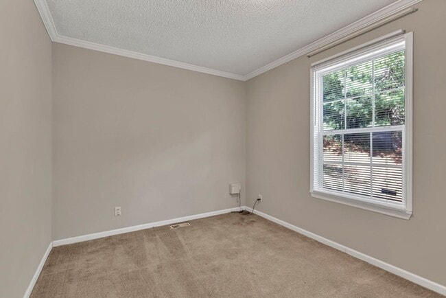 Building Photo - 3 Bed/2 Bath House in West Jefferson!