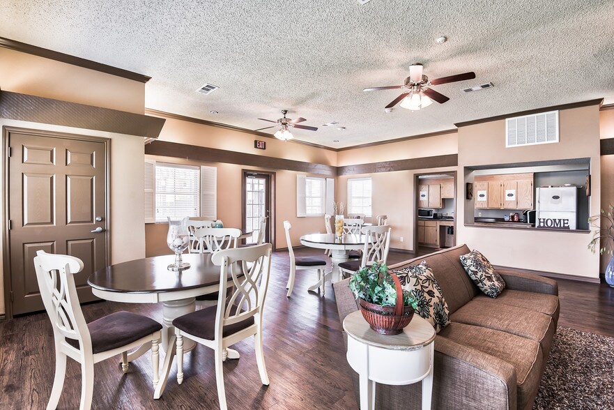 Parc At Marina Landing 7302 Avenue P 1/2 Ave Galveston TX 77551