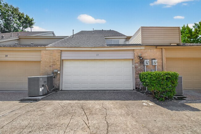Building Photo - 12625 Memorial Dr