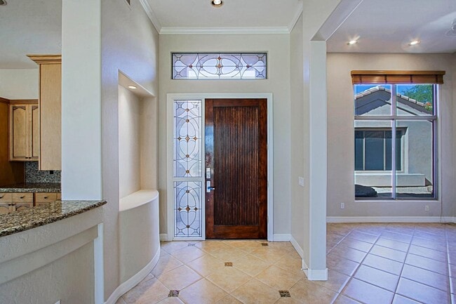 Building Photo - 9311 E Cavalry Dr