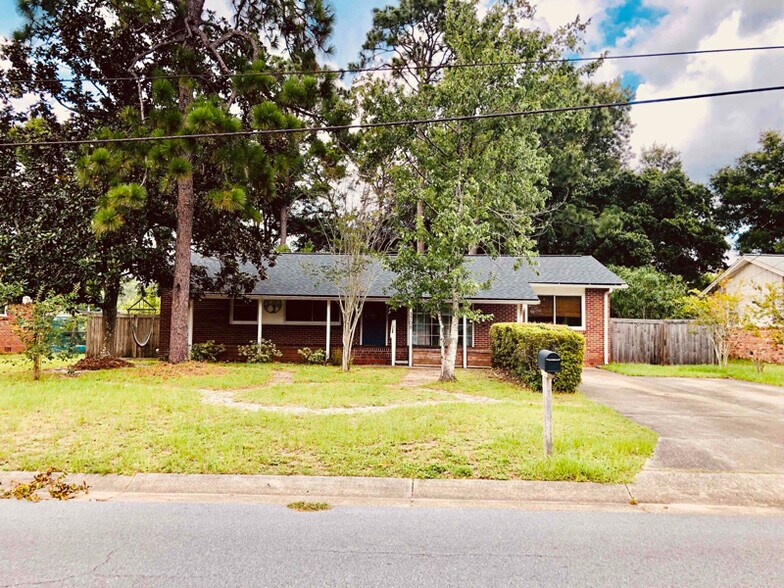 Building Photo - 3708 Whispering Pines Dr