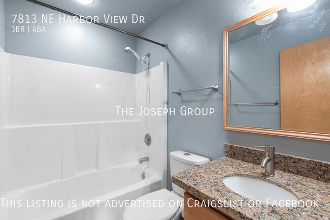 Building Photo - 3-bedroom, 3.5-bathroom charmer in Poulsbo!