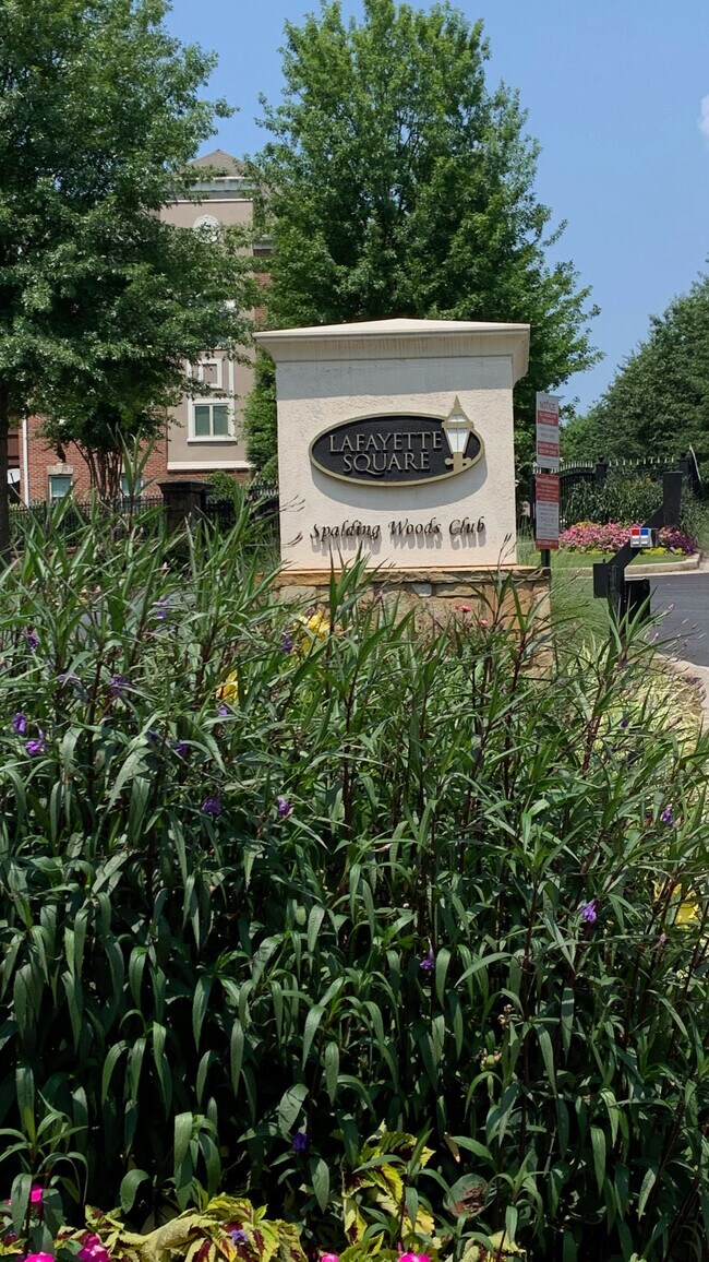 Building Photo - 955 Opelousas Way