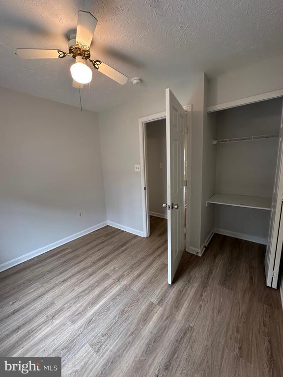 Building Photo - 309 Sherando Cir