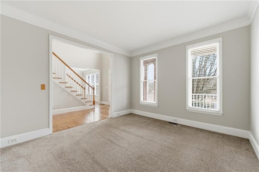 Building Photo - 2570 Wood Creek Ct NE
