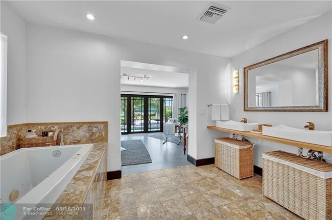 Building Photo - 1200 Guava Isle