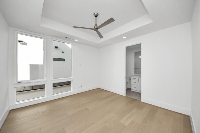 Building Photo - 2232 Swift Blvd