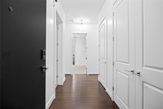 Building Photo - 4521 San Felipe St