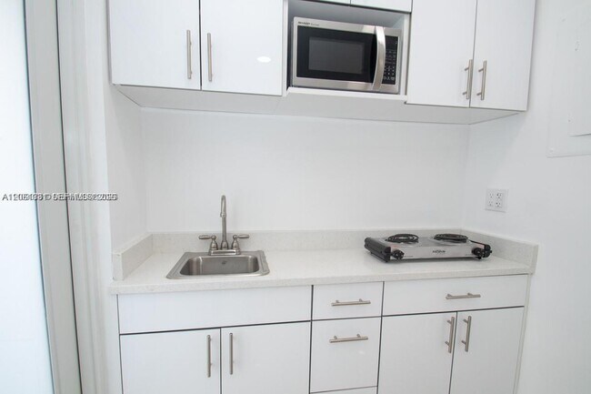 Building Photo - 233 NW 53rd Ave