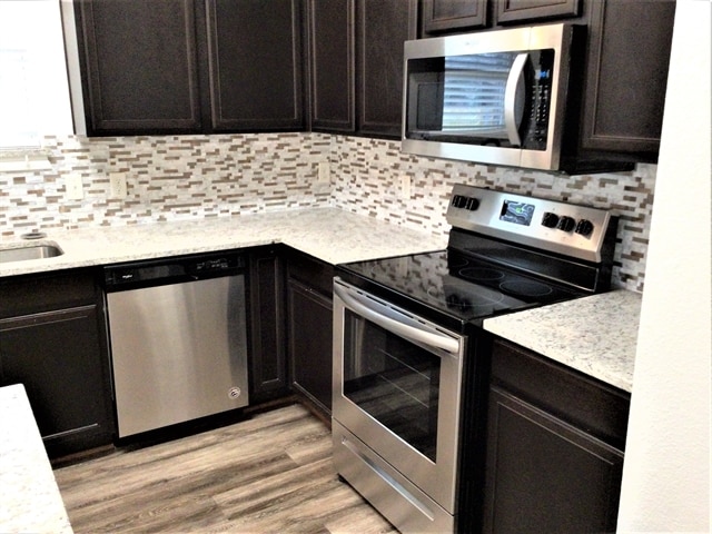 Building Photo - 1325 Rosedale Springs Ln