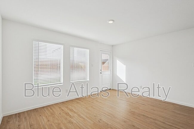 Building Photo - 4216 Haflinger Rd