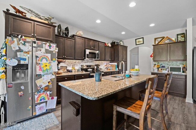 Building Photo - 1009 Kingfish Way