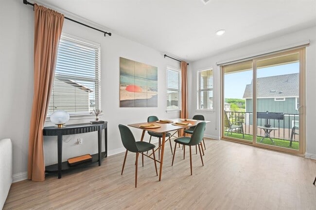 Building Photo - 8411 Leroi Dr