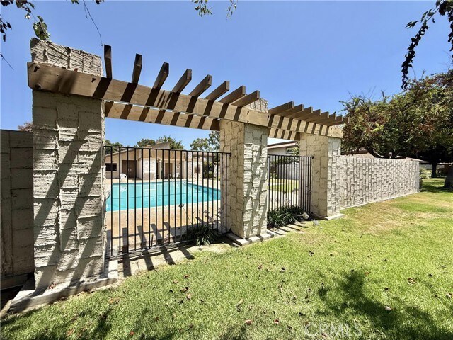 Building Photo - 17730 Palo Verde Ave
