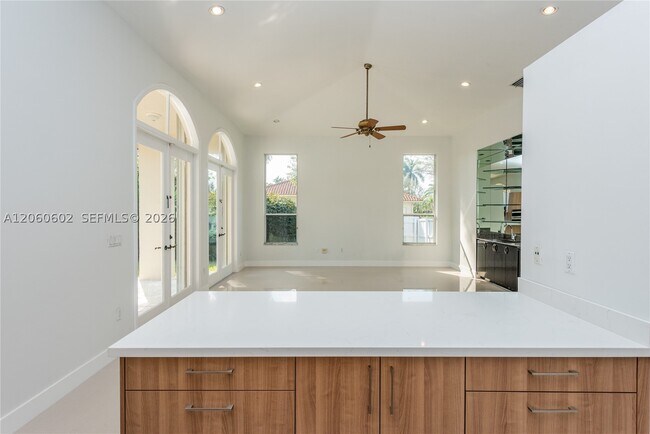 Building Photo - 8198 SW 84th Terrace