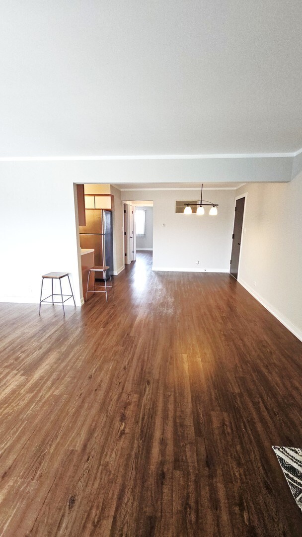 Building Photo - 10940 Keating Ave