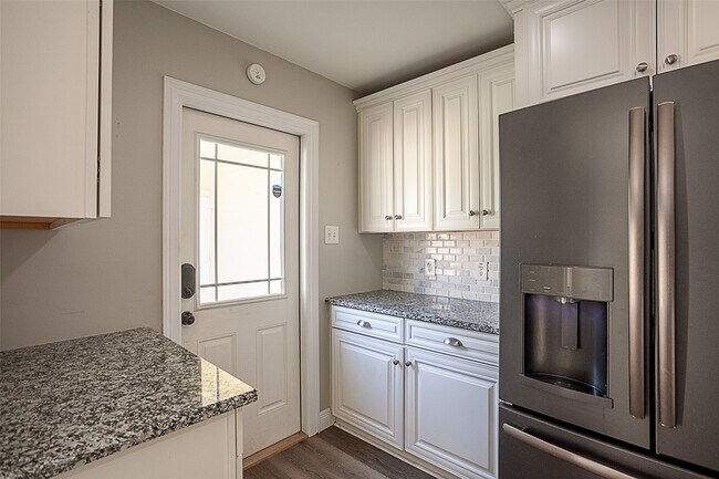 Building Photo - 1171 Park Meadow Dr