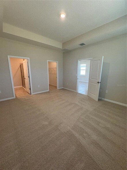 Building Photo - 5217 NW 43rd Ln Rd