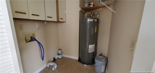 Building Photo - 1010 Brookhollow Dr