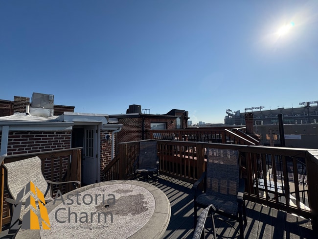 Building Photo - Backyard Fire Pit, Rooftop Terrace, and Mo...