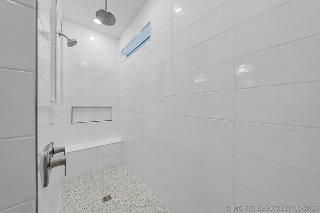 Building Photo - 10515 Northbrook Cir