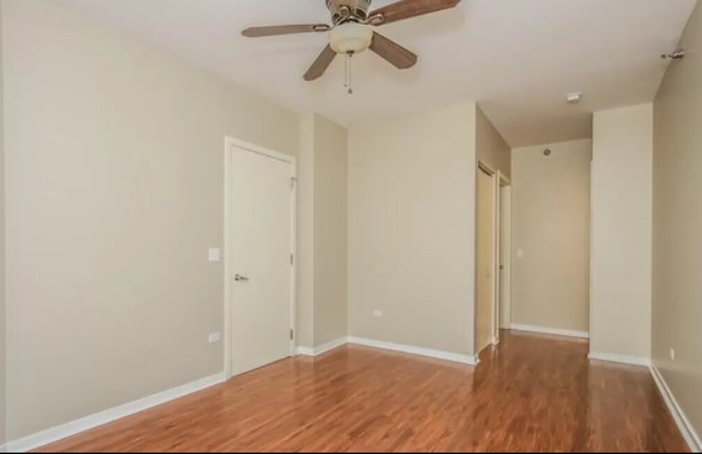 Master bedroom with walk-in closet - 330 W Grand Ave