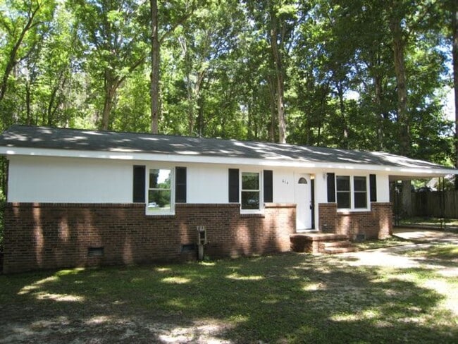 Building Photo - 614 Sexton Ave