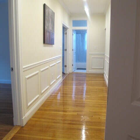 Building Photo - 18 Glenville Ave