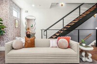 Building Photo - 774 E Argyle Ave