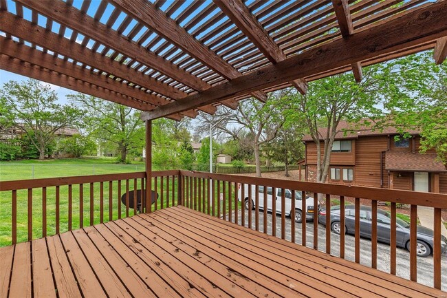 Building Photo - 250 Cedar Grove Dr