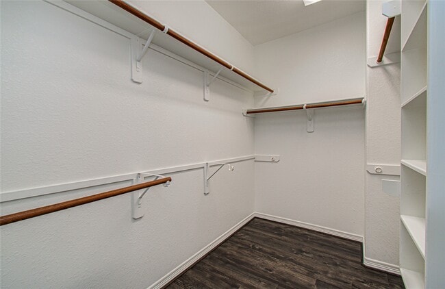 Building Photo - 3730 Arundel Gardens Ln