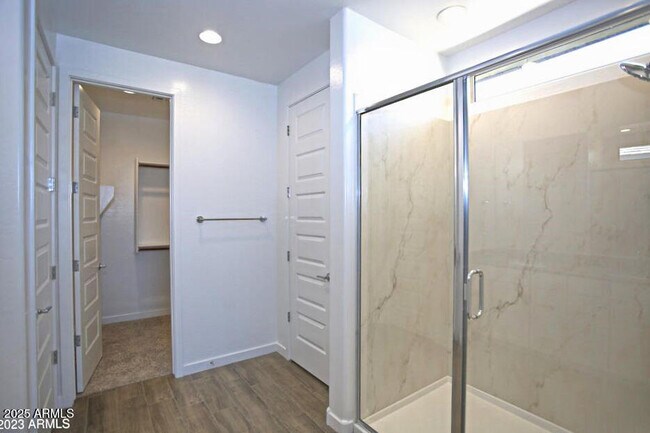 Building Photo - 2558 W Pecan Rd