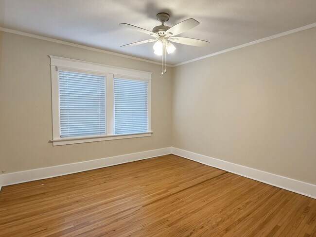 Building Photo - 221 Belmont Ave