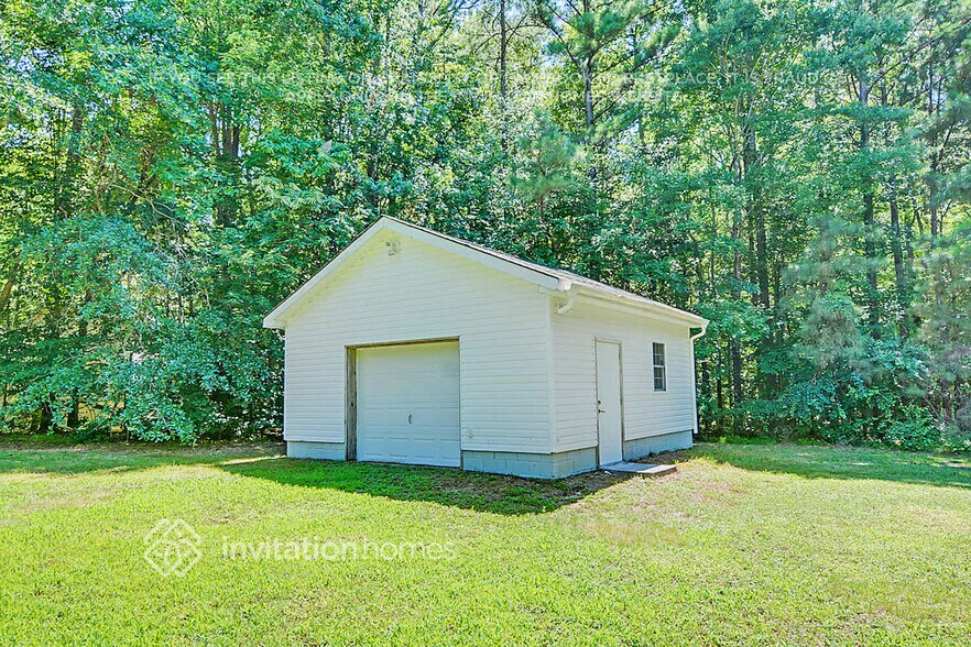 Building Photo - 4816 John White Dr