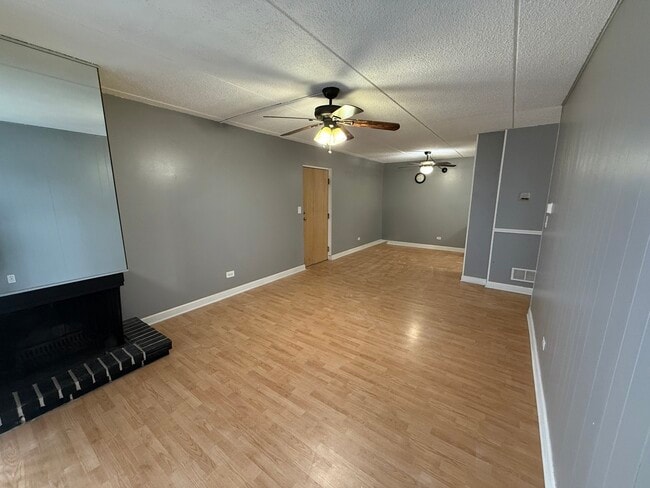 Building Photo - 259 Stoneybrook Ln