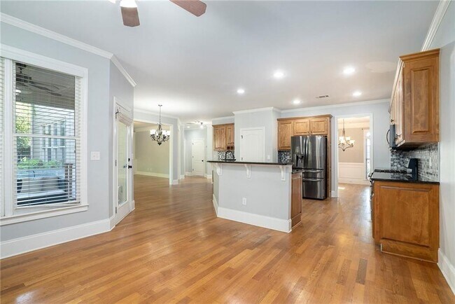 Building Photo - 320 Baymist Dr