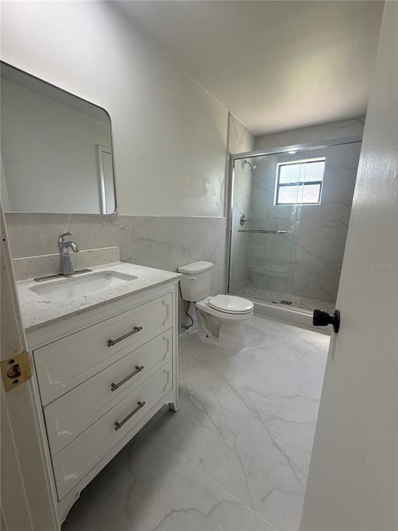 Building Photo - 10719 Lazy Lake Dr