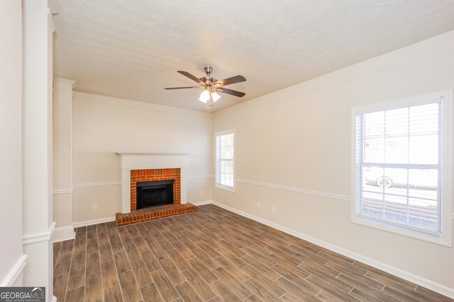 Building Photo - 50 Autumn Ct