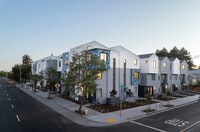 Building Photo - ArtHaus Brush