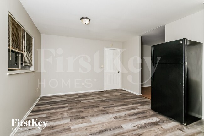 Building Photo - 4110 Mellis Dr