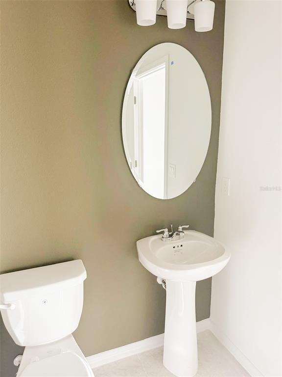 Building Photo - 1889 Summer Serenity Dr