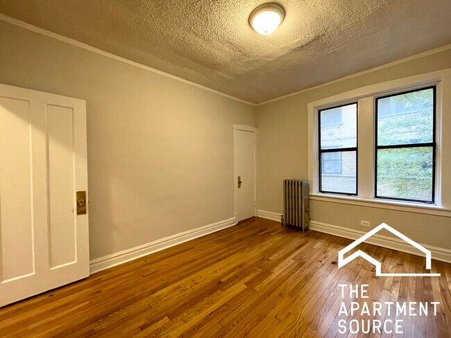 Building Photo - 1540 N Kedzie Ave