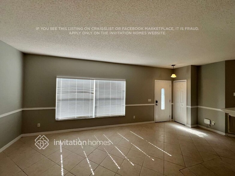 Building Photo - 1385 SE Proctor Ln