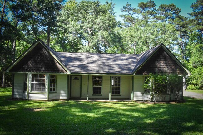 Building Photo - 4 Sarah Lynn Ln