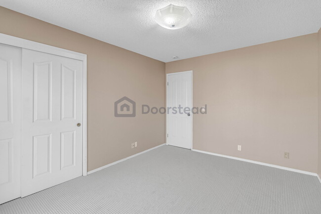 Building Photo - 1362 Casa Ct