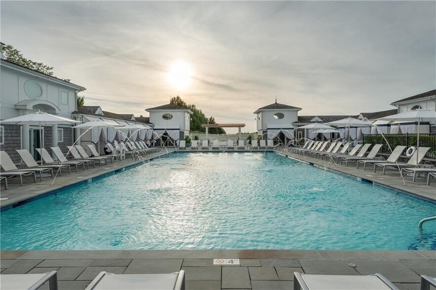 Building Photo - 1 Tower Dr